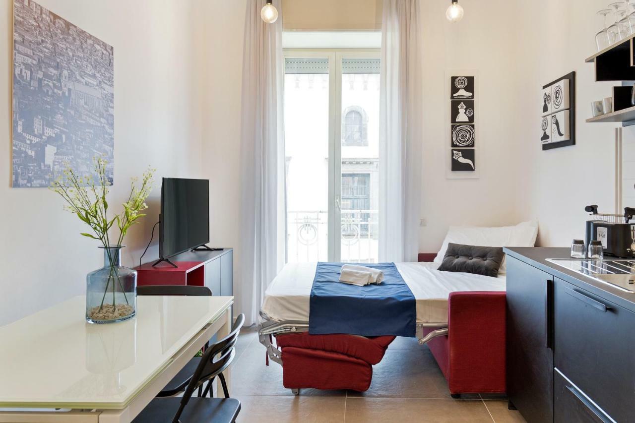 Napoli Suite Caravaggio Apartment Bagian luar foto